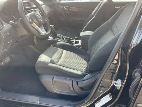 Used 2018 Nissan Rogue S FWD image 9
