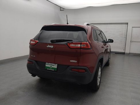 Used 2016 Jeep Cherokee Latitude w/ Cold Weather Group image 7
