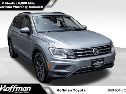 Used 2021 Volkswagen Tiguan SE w/ Panoramic Sunroof Package