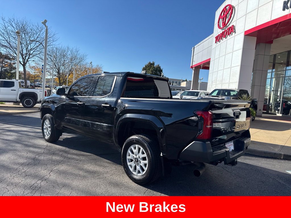 Certified 2024 Toyota Tacoma SR AWD/4WD image 6