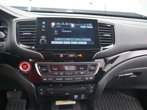 Used 2021 Honda Pilot Elite image 6