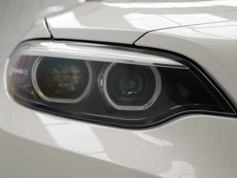 Used 2019 BMW 230i xDrive Coupe w/ Convenience Package image 8