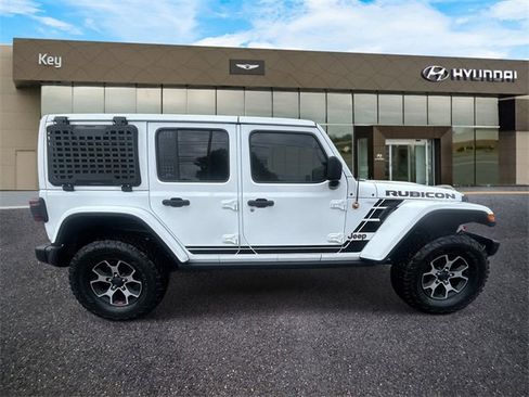 Used 2018 Jeep Wrangler Unlimited Rubicon image 4