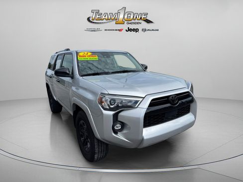 Used 2024 Toyota 4Runner SR5 RWD image 1