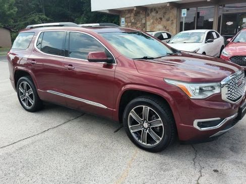 Used 2017 GMC Acadia Denali w/ Technology Package AWD/4WD image 7