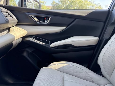 Used 2020 Subaru Ascent Limited image 29