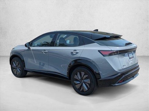 Used 2024 Nissan Ariya AWD image 8