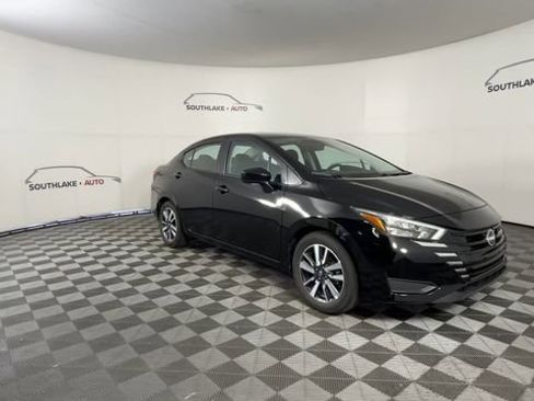 Certified 2025 Nissan Versa SV FWD image 2