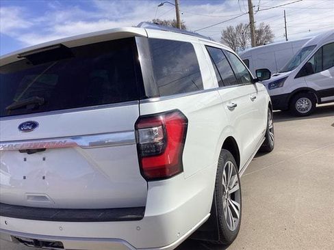 Used 2020 Ford Expedition Platinum AWD/4WD image 5
