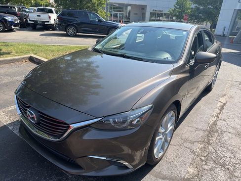 Used 2016 MAZDA MAZDA6 Touring w/ Touring Technology Package FWD image 4
