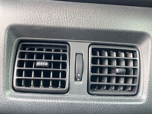 Used 2025 Toyota Camry LE image 23