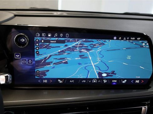 New 2026 Chevrolet Traverse LT w/ Midnight/Sport Edition image 43