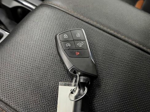 Used 2023 GMC Sierra 1500 AT4 w/ Technology Package AWD/4WD image 27