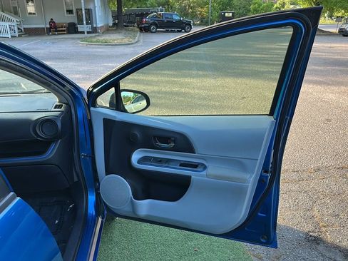 Used 2013 Toyota Prius C Two FWD image 23