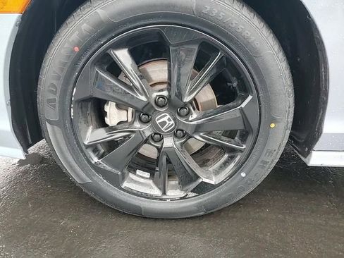 Used 2023 Honda Odyssey Sport image 8