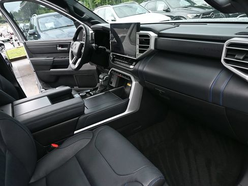 Used 2022 Toyota Tundra Platinum RWD image 22