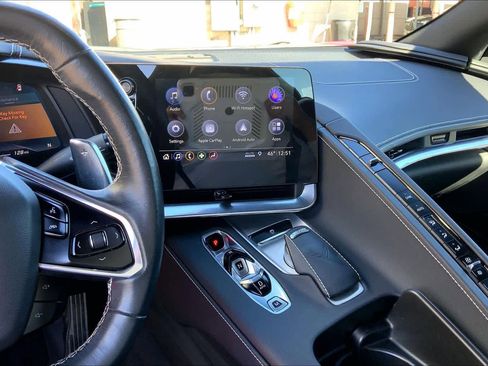 Used 2020 Chevrolet Corvette Stingray Coupe w/ 1LT image 5