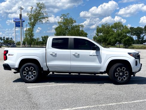 New 2025 Chevrolet Colorado Z71 w/ Technology Package image 25