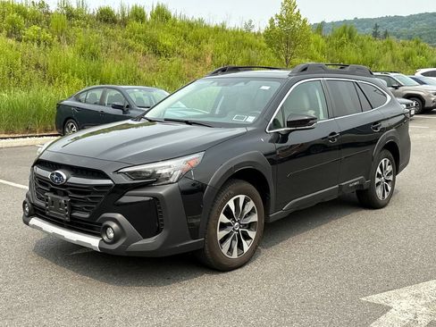 Certified 2023 Subaru Outback Limited AWD/4WD image 3
