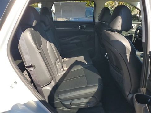 New 2026 Kia Sorento S image 12