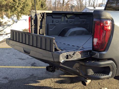 Used 2021 GMC Sierra 2500 Denali image 34