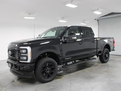 New 2026 Ford F250 Lariat w/ Black Appearance Package