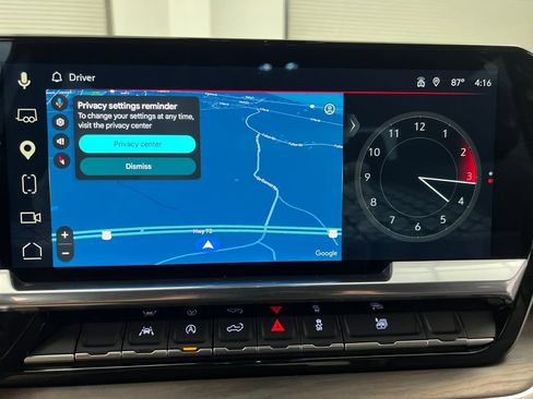 Used 2025 GMC Sierra 1500 SLT AWD/4WD image 55