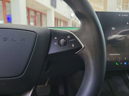 Used 2025 Tesla Model 3 Long Range image 17