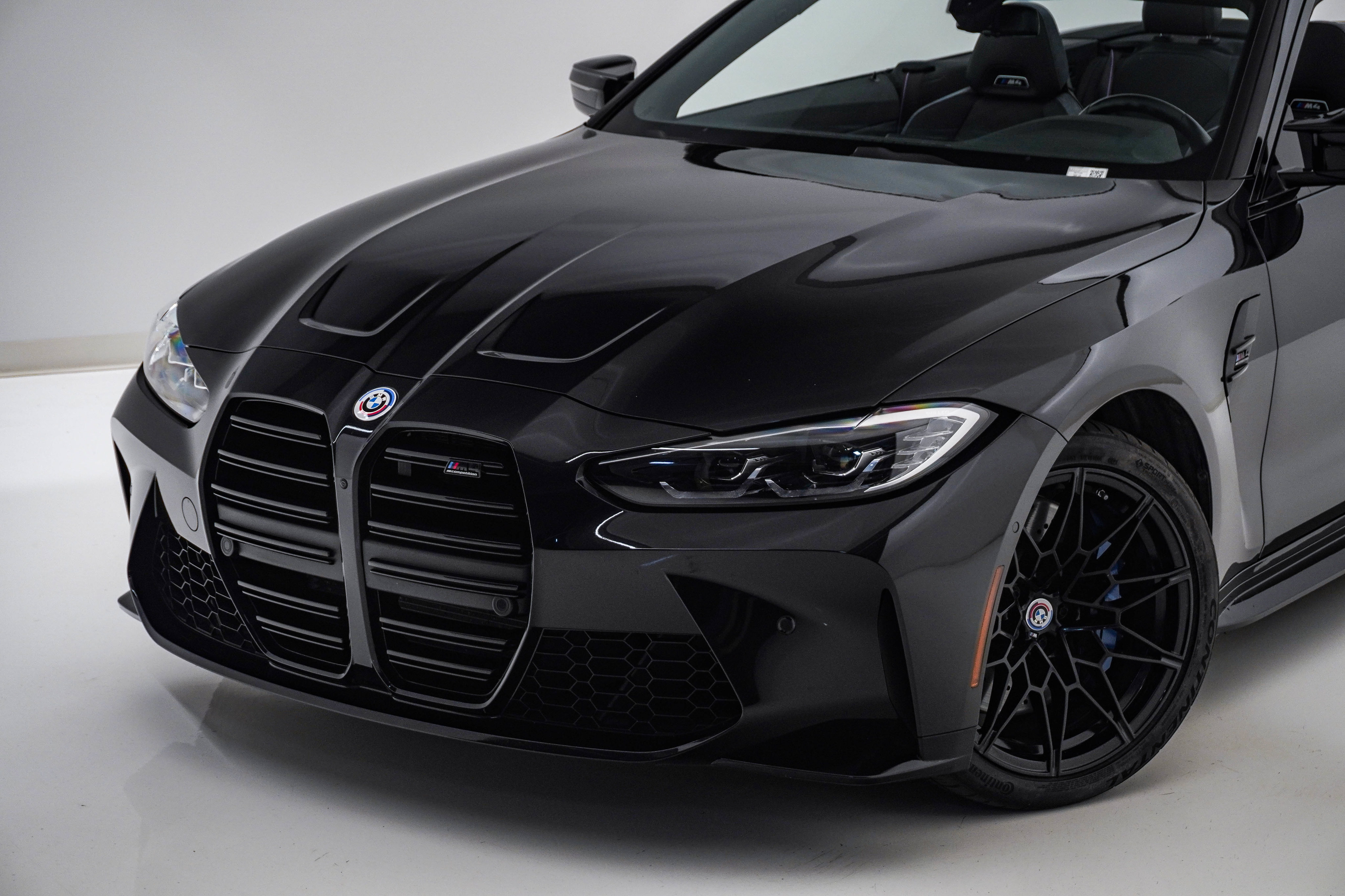 Used 2023 BMW M4 xDrive Competition w/ Parking Assistance Package AWD/4WD image 4