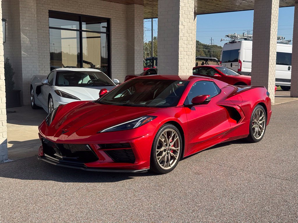 Used 2024 Chevrolet Corvette Stingray Preferred Conv w/ 2LT RWD image 3