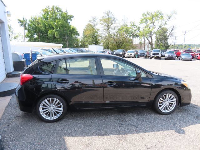 Used 2013 Subaru Impreza 2.0i Premium w/ Alloy Wheel Pkg + Moonroof AWD/4WD image 5