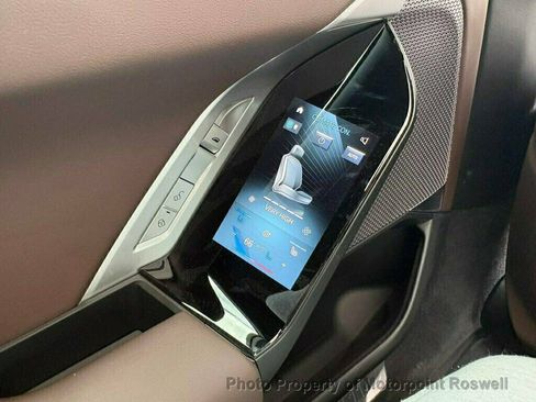 Used 2024 BMW i7 M70 w/ Premium Package AWD/4WD image 20