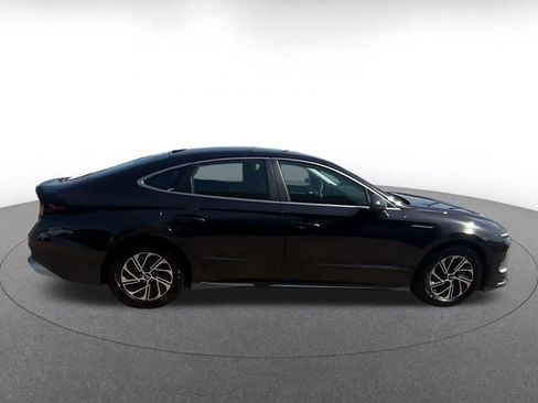 Used 2026 Hyundai Sonata Blue FWD image 16