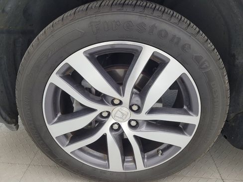 Used 2017 Honda Pilot Touring image 31