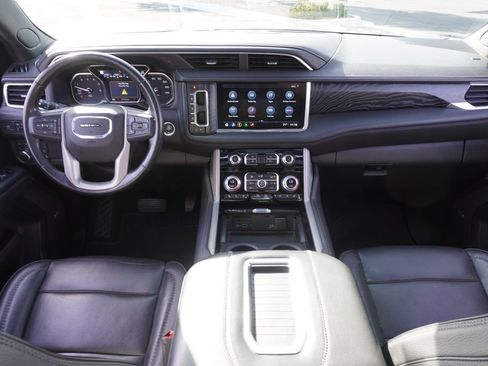 Certified 2021 GMC Yukon Denali w/ Denali Premium Package image 11