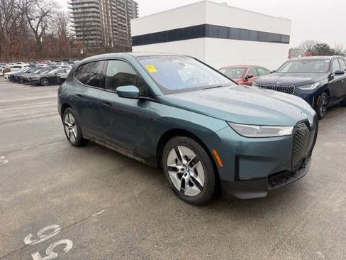 Used 2023 BMW iX xDrive50 w/ Convenience Package image 2