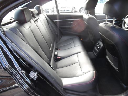 Used 2016 BMW 328i xDrive Sedan image 19