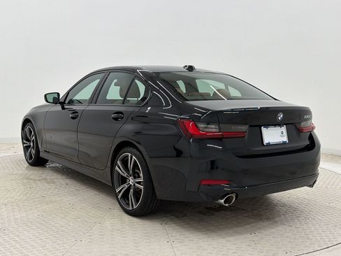 Used 2023 BMW 330i Sedan w/ Convenience Package RWD image 3