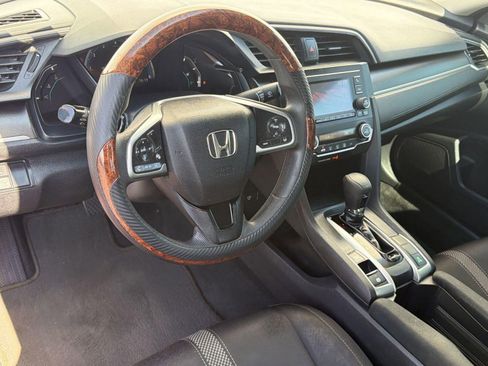 Used 2019 Honda Civic LX image 4