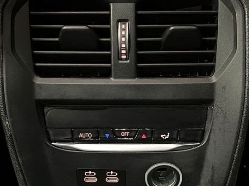 Used 2020 BMW 330i xDrive Sedan w/ Convenience Package AWD/4WD image 48