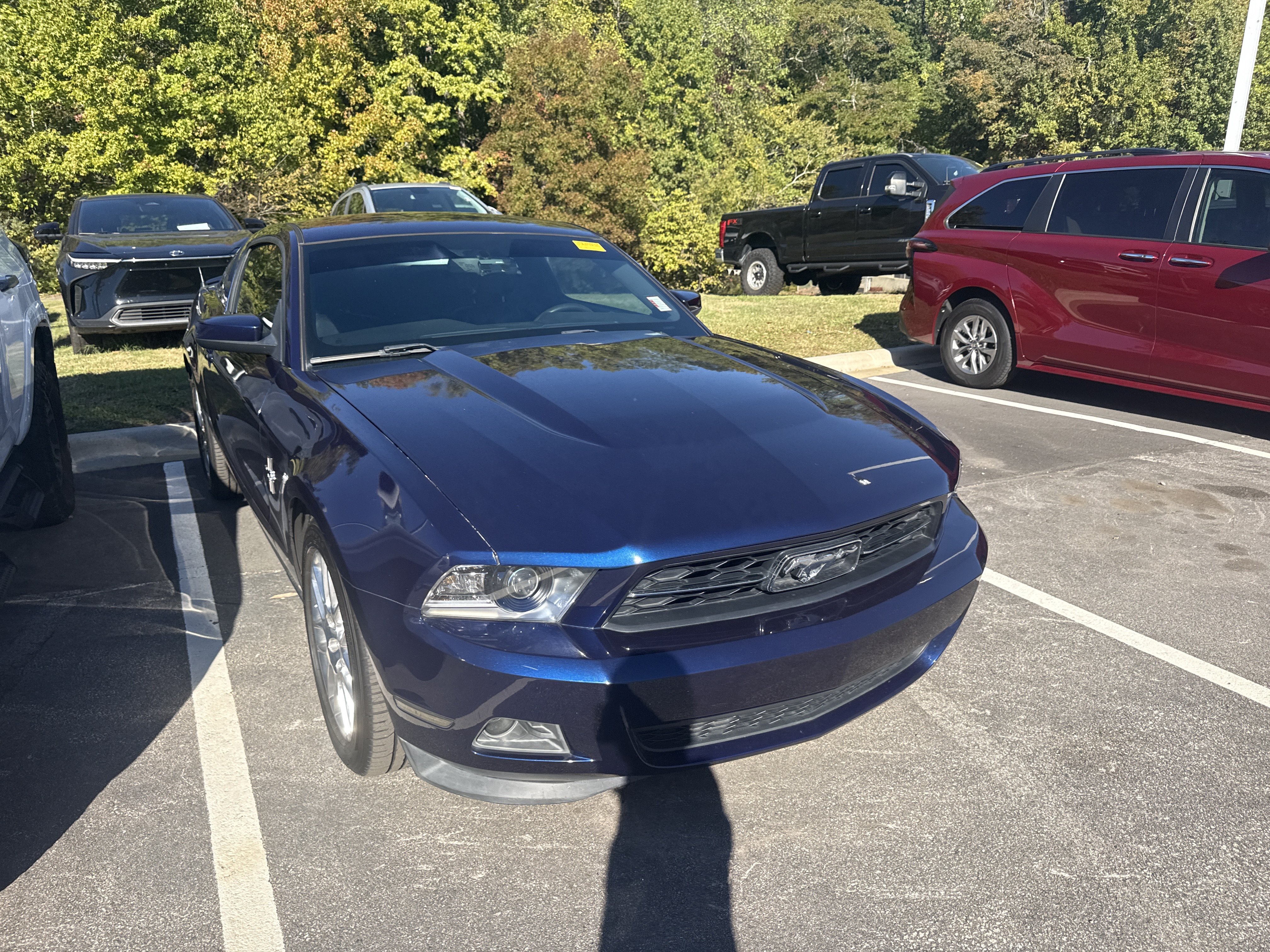 Used 2012 Ford Mustang Premium RWD image 3