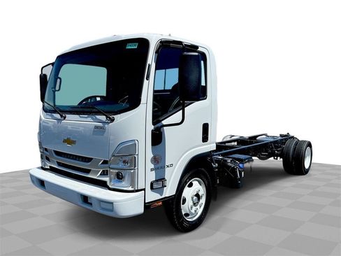 New 2024 Chevrolet Low Cab Forward 5500XD image 1