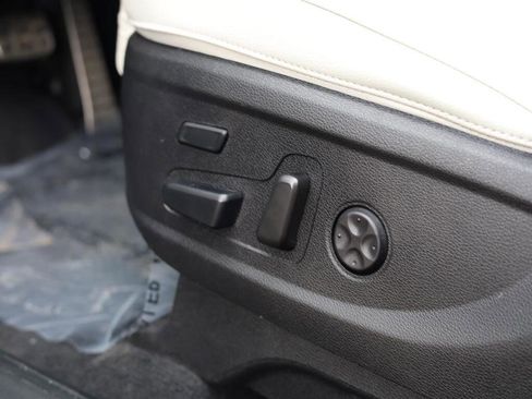 Used 2023 Kia Telluride SX image 7