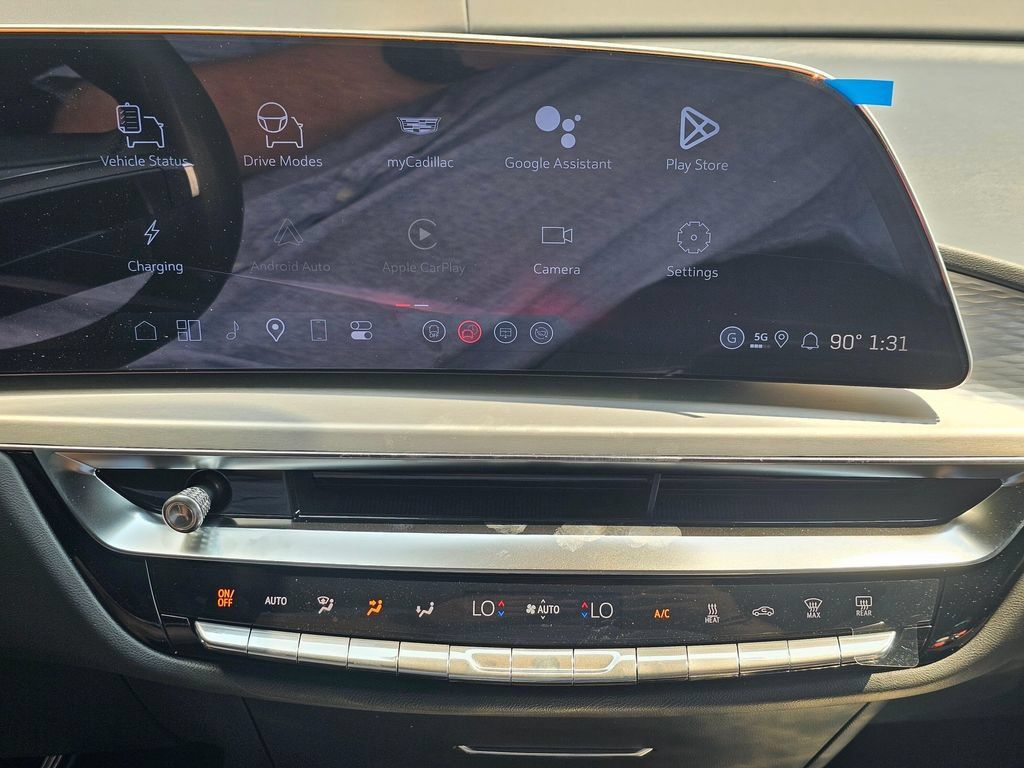 New 2026 Cadillac Lyriq V AWD/4WD image 28
