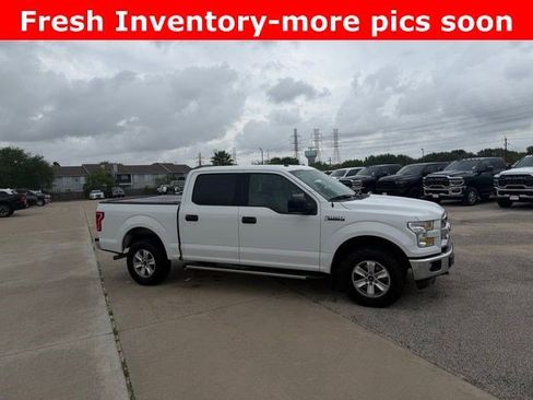 Used 2016 Ford F150 XLT w/ Trailer Tow Package image 2