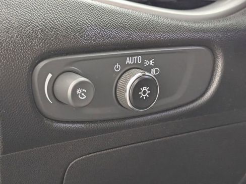 Used 2017 Chevrolet Malibu LS image 19