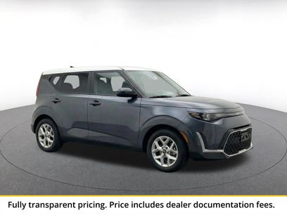 Used 2025 Kia Soul LX w/ LX Technology Package