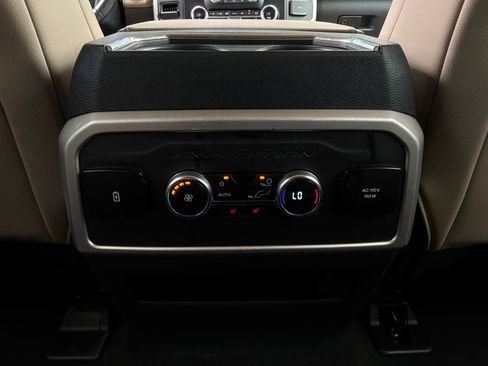 Used 2024 Ford Expedition Max Limited AWD/4WD image 18