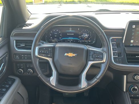 Used 2022 Chevrolet Tahoe LT w/ Luxury Package AWD/4WD image 30