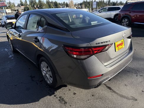 New 2025 Nissan Sentra S image 3